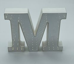 אות הולגרמה לד M